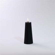 Load image into Gallery viewer, Small Gear Candle | Black
