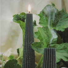 Load image into Gallery viewer, Gear Candle Forest Green
